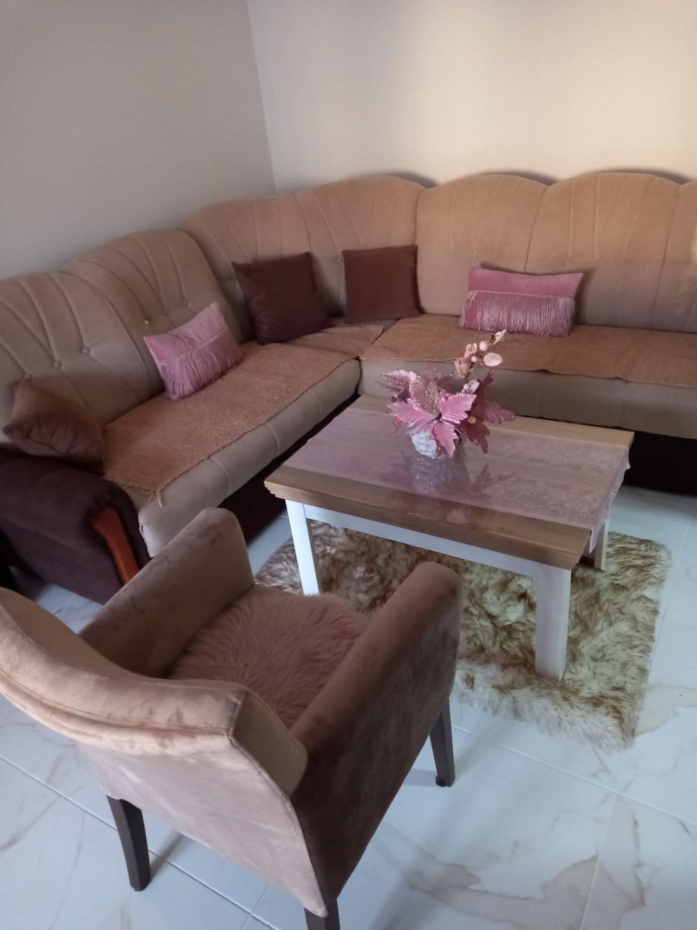 Slika 3 - 50 m² plus dve terase od po oko 3.5 m²